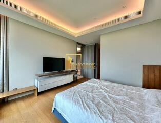 Sindhorn Tonson  Elegant 1 Bedroom Luxury Condo