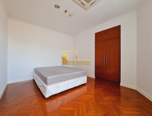 3 Bedroom For Rent in Baan Suan Plu Condo, Sathorn