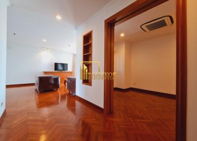 3 Bedroom For Rent in Baan Suan Plu Condo, Sathorn