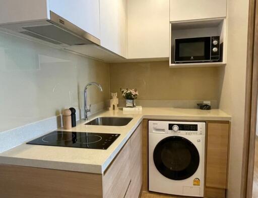 2 Bedroom For Rent in Noble Around 33, Phrom Phong