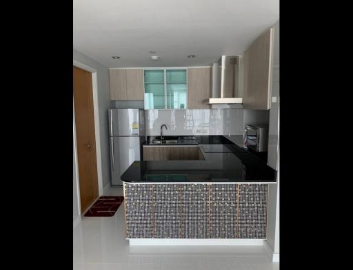 2 Bedroom For Rent in Fullerton Ekkamai