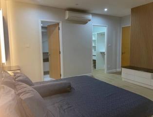 2 Bedroom For Rent in Fullerton Ekkamai