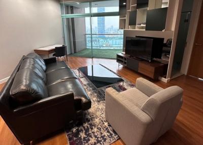 2 Bedroom For Rent in Chatrium Residence