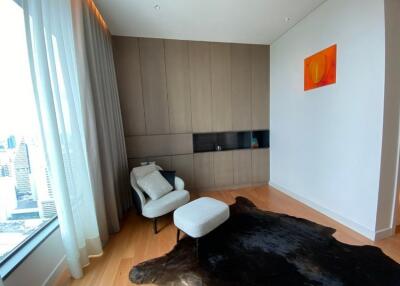 Sindhorn Residence  3 Bedroom Condo For Rent