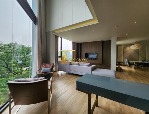 3 Bedroom Luxury Apartment in Phrom Phong