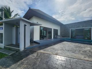 Charming 2-Bedroom Villas with swimming pool plus Land plot with Stunning Natural Views, 700m from Natai Beach