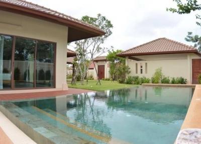 Single house for rent, Balina Village 4, Pattaya, Soi Huai Yai, front house, great price.