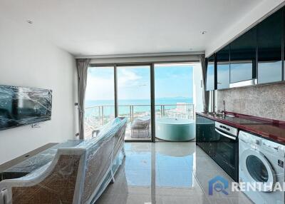 Luxurious condo for sale Foreign quota The Riviera Ocean Drive, 2 bedrooms, 74 sq m, sea view, high floor. The room is fully decorated and luxuriously furnished