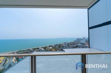 5min to beach! Luxury Condo in Pattaya: Live a Dream Life by the Sea!