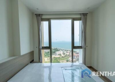 5min to beach! Luxury Condo in Pattaya: Live a Dream Life by the Sea!