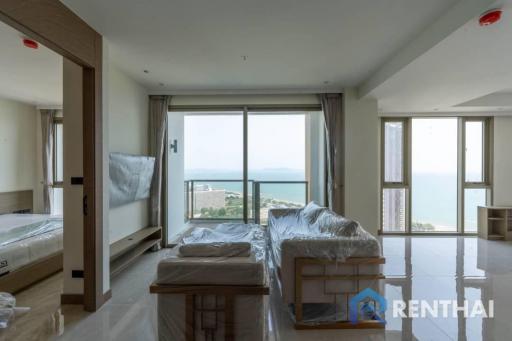 5min to beach! Luxury Condo in Pattaya: Live a Dream Life by the Sea!