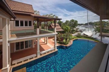 5 bedroom private pool villa with private yacht berth for sales.