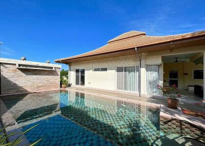 Orchid Palm Homes 5 : 3 Bedroom Pool Villa