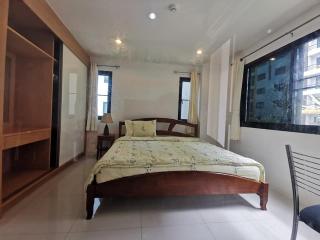 Stunning 1 Bedroom Pool Access Condo in Kathu, Phuket