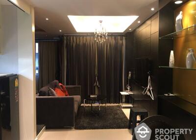 1-BR Condo at The Clover Thonglor Residence near BTS Thong Lor