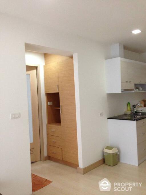 1-BR Condo at My Resort Bangkok Condominium near MRT Phetchaburi (ID 408295)