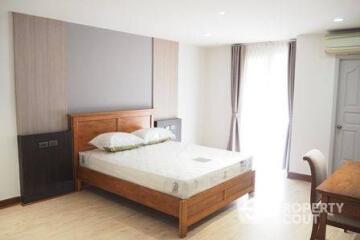 2-BR Apt. near BTS Phloen Chit