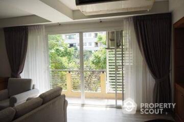 2-BR Apt. near BTS Phloen Chit