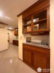 3-BR Apt. near MRT Sukhumvit