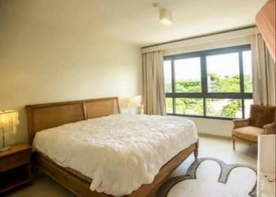 Condo for rent next to Wong Amat Beach, North Pattaya, 2 large bedrooms, pool view and sea view.