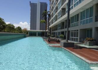 Lovely 1-bedroom beachfront condo