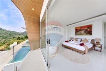 Ultra modern style 3 bed villa in CHaweng Noi