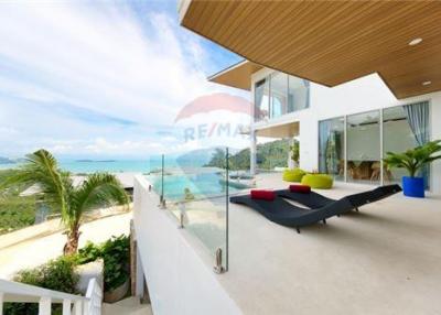 Ultra modern style 3 bed villa in CHaweng Noi