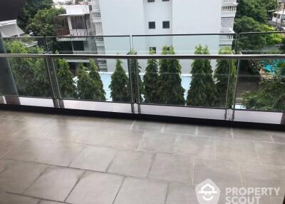 2-BR Apt. near BTS Ekkamai