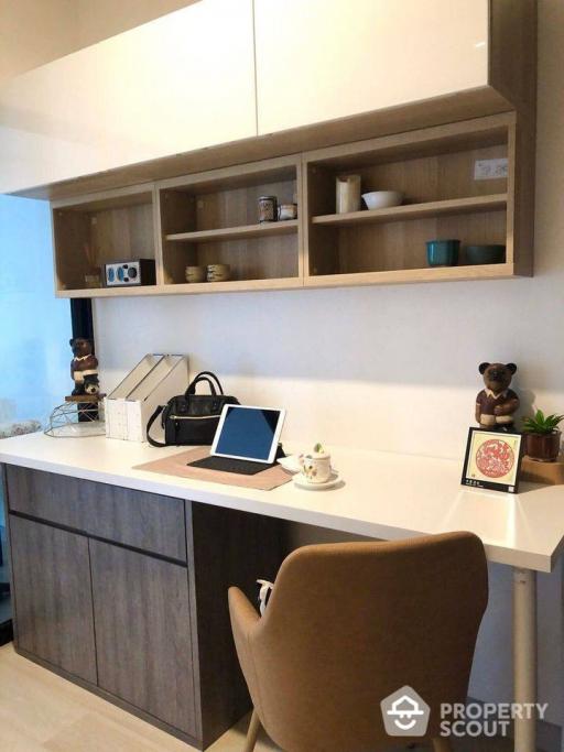 1-BR Condo at Knightsbridge Prime Sathorn near BTS Chong Nonsi (ID 388963)