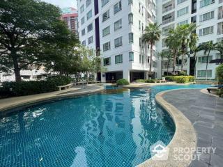 2-BR Condo at Sukhumvit Plus near BTS Phra Khanong