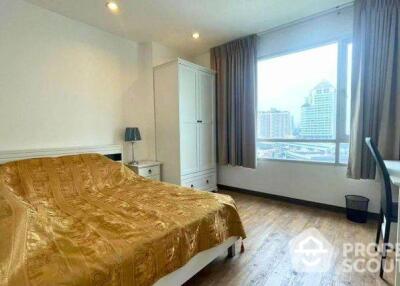 2-BR Condo at Sukhumvit Plus near BTS Phra Khanong