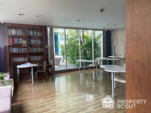 2-BR Condo at Sukhumvit Plus near BTS Phra Khanong