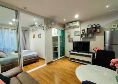 Regent Home Sukhumvit 81 near BTS On Nut 1-Bedroom 1-Bathroom Condo for Rent