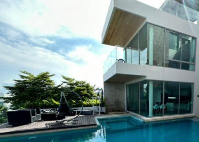 Stunning 6-Bedroom Pool Villa with Sea View in Rawai