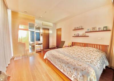 Condo for rent, Bang Saen, Casalunar Paradiso, large, beautiful room, sea view,move in ready