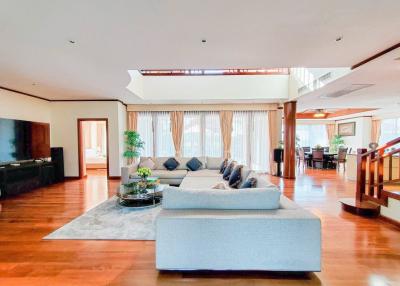 4 bedrooms villa for sale in Laguna Link, Bang Tao