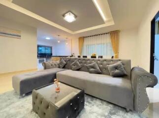 Single house for sale in Royal Orchid Village, Noen Phlap Wan,move in ready, great price.