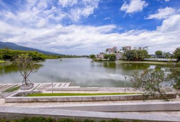 1 BR North 8 Condo Serene Lake Mae Hia