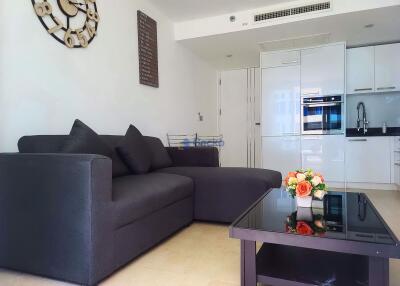 1 Bedroom Condo in Centara Avenue Residence and Suites Central Pattaya C003472