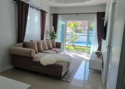 Second-hand detached house for sale, shady garden, Soi Chaiyaphruek - Khao Makok, with swimming pool, Chonburi