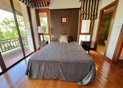 3 bedrooms villa for sale in Laguna Link, Choeng Thale, Phuket