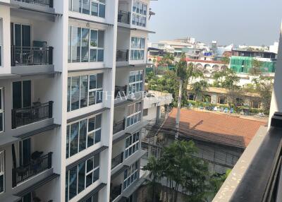 Condo for sale studio 35 m² in Avenue Residence, Pattaya