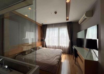 2 bed Condo in Siri at Sukhumvit Phra Khanong Sub District C018938