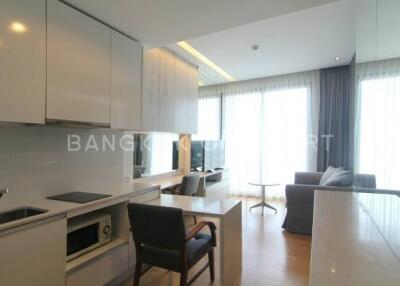 Condo at Equinox Phahol-Vipha for sale