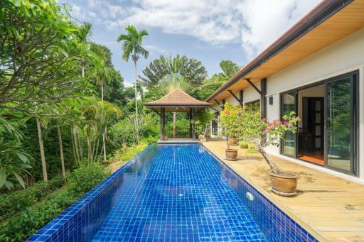 Luxurious 5 bedroom Villa with Pool in Nai Harn, Phuket - For Sale!