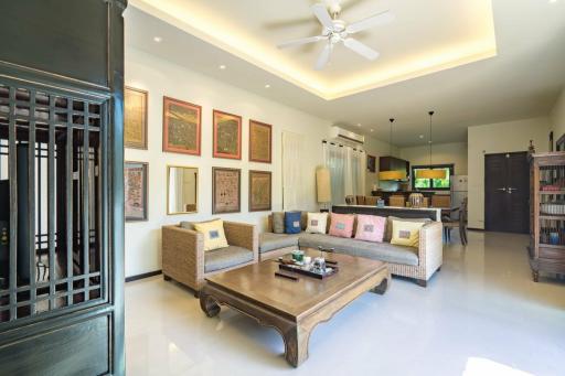 Luxurious 5 bedroom Villa with Pool in Nai Harn, Phuket - For Sale!