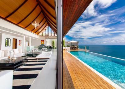 Luxury Ocean view Villa 5 bedrooms for sale in Naithon beach
