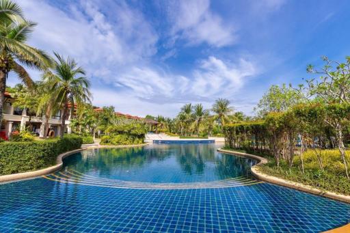 Laguna Townhouse 2 bedrooms for resale in Cherngtalay,Phuket