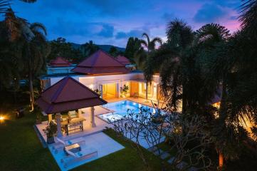 Private pool villa with 5 bedrooms for resale in Cherngtalay,Phuket