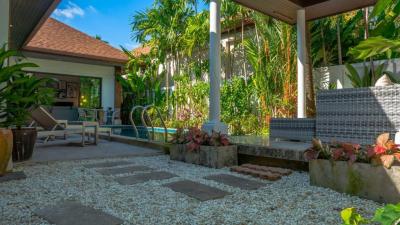 Private pool villa with 2 bedrooms for sale in Rawai